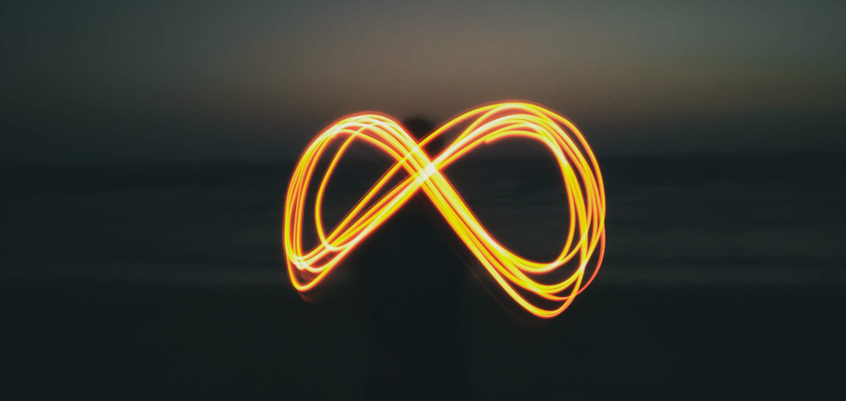 Infiniti Leadership logo